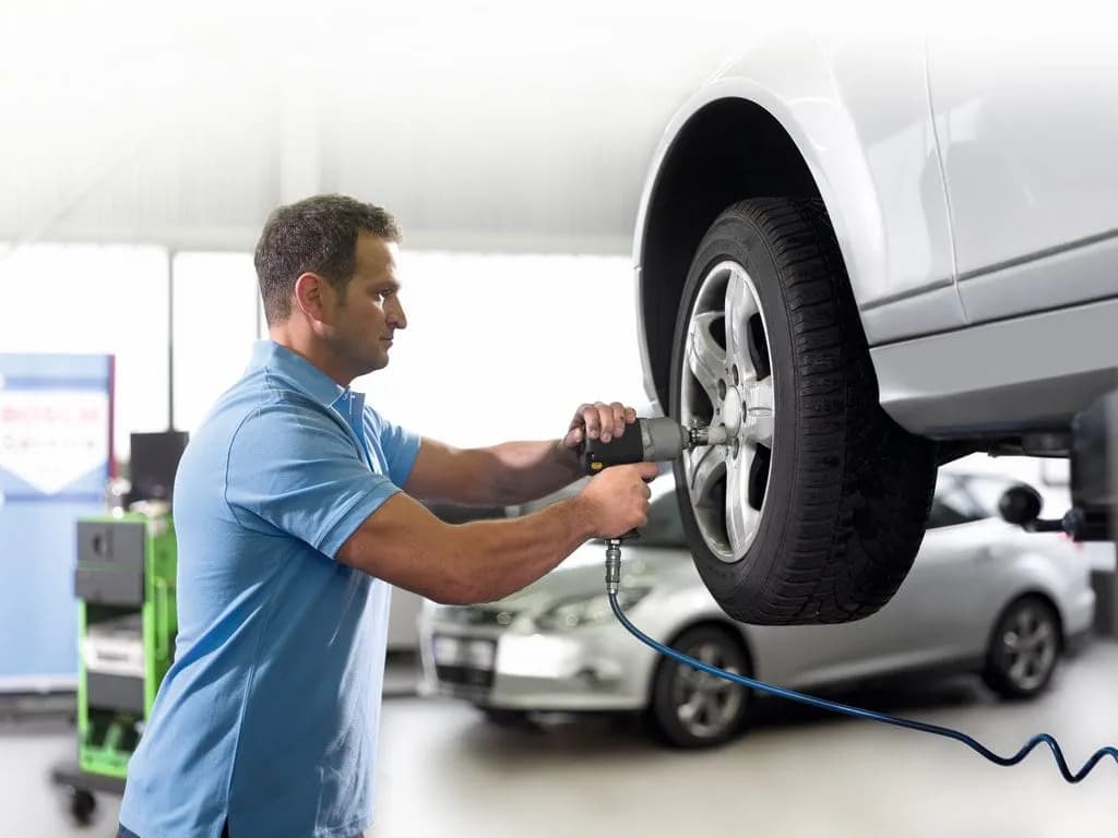 Ce anvelope folosesc în sezonul rece? — Ion Service Craiova