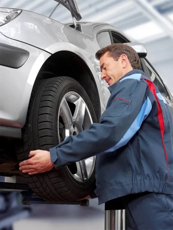 3 motive să mergi vara cu anvelope de vară — Ion Service Craiova